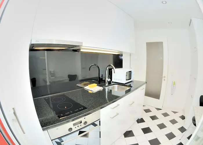 Fantastic - Flower 32 *