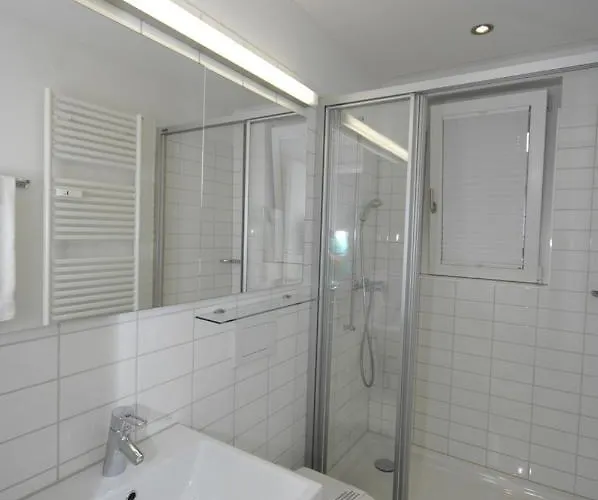 Fantastic - Flower 32