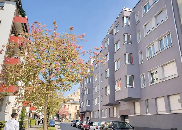 Apartment Fantastic - Flower 32 *